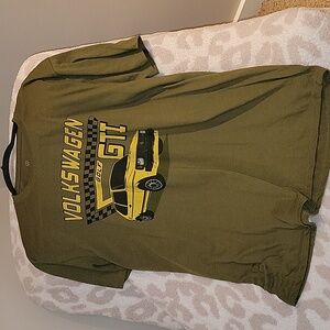 Men's size ExtraLarge VW shirt